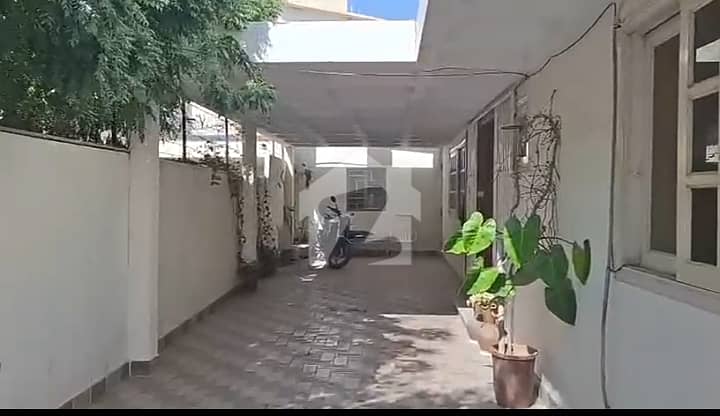 ڈی ایچ اے فیز 2 ڈی ایچ اے ڈیفینس,کراچی میں 3 کمروں کا 1 کنال مکان 11.0 کروڑ میں برائے فروخت۔ ڈی ایچ اے فیز 2 ڈی ایچ اے ڈیفینس,کراچی میں 3 کمروں کا 1 کنال مکان 11.0 کروڑ میں برائے فروخت۔