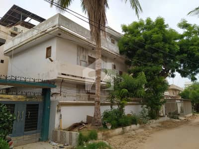 200 Sq Yards G+1 House - Gulshan E Iqbal Block 6