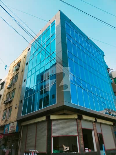 بخاری کمرشل ایریا ڈی ایچ اے فیز 6,ڈی ایچ اے ڈیفینس,کراچی میں 4 مرلہ Studio عمارت 18.0 کروڑ میں برائے فروخت۔