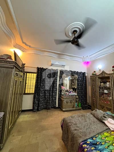 گلستانِِ جوہر ۔ بلاک 4 گلستانِ جوہر,کراچی میں 6 کمروں کا 10 مرلہ مکان 5.48 کروڑ میں برائے فروخت۔ گلستانِِ جوہر ۔ بلاک 4 گلستانِ جوہر,کراچی میں 6 کمروں کا 10 مرلہ مکان 5.48 کروڑ میں برائے فروخت۔