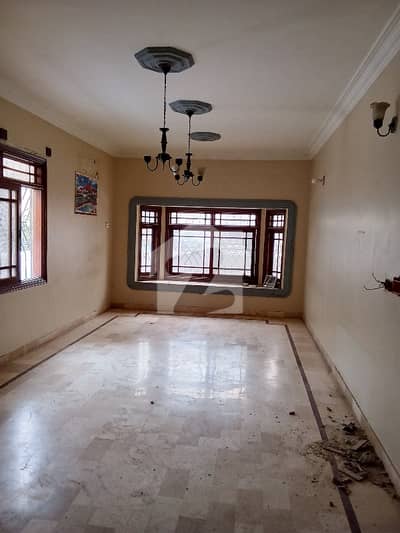 DOUBLE STORY INDEPENDENT 500SQURE YARDS AVAILABLE FOR RENT NEAR ABUL HASFAHANI ROAD