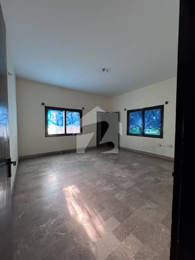 House Of 210 Square Yards Is Available For Sale In Gulshan-E-Iqbal - Block 5, Karachi