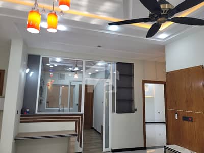 10 Marla Upper Portion Neat And Clean House Available For Rent. Asking Rs 80k