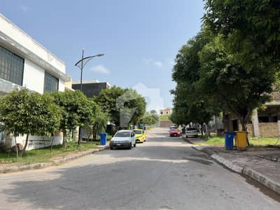 Bahria enclave islamabad sector N 5 marla corner with extra land plot for sale at reasonable price Bahria enclave islamabad sector N 5 marla corner with extra land plot for sale at reasonable price