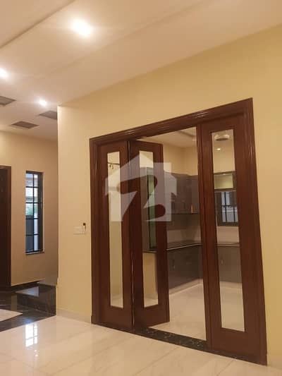 Gulshan-E-Iqbal Block 17 Back National Stadium Ground floor Appartment Boundary Wall project 2 bed lounge kitchen NEW