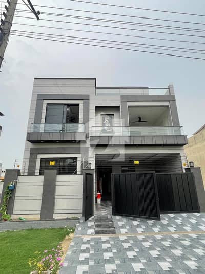 BRAND NEW FACING PARK DOUBLE STOREY HOUSE AVAILABLE FOR SALE IN LDA AVENUE BLOCK J
