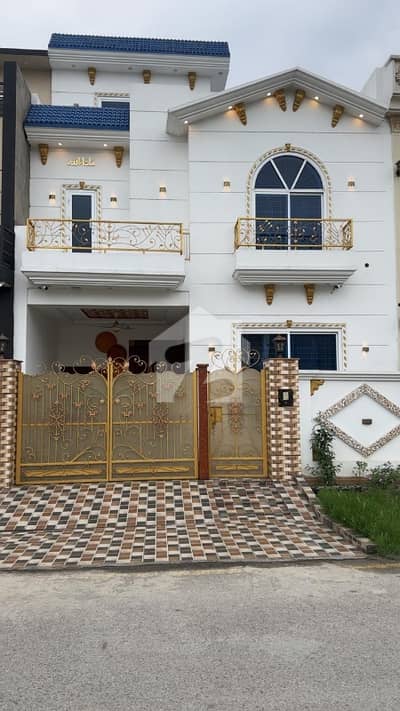 Luxury 5 Marla House Available For Sale On 50 Ft Rd Near Masjid Park In Citi Housing Gujranwala