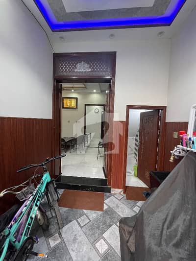 الحفیظ گارڈن - فیز 5 مین کینال بینک روڈ,لاہور میں 4 کمروں کا 2 مرلہ مکان 1.3 کروڑ میں برائے فروخت۔ الحفیظ گارڈن - فیز 5 مین کینال بینک روڈ,لاہور میں 4 کمروں کا 2 مرلہ مکان 1.3 کروڑ میں برائے فروخت۔