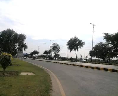 ڈی ایچ اے فیز 6 - بلاک ای ڈی ایچ اے فیز 6,ڈی ایچ اے ڈیفینس,لاہور میں 1 کنال رہائشی پلاٹ 5.8 کروڑ میں برائے فروخت۔ ڈی ایچ اے فیز 6 - بلاک ای ڈی ایچ اے فیز 6,ڈی ایچ اے ڈیفینس,لاہور میں 1 کنال رہائشی پلاٹ 5.8 کروڑ میں برائے فروخت۔