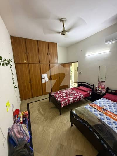 single room attached available for rent bachelor and family