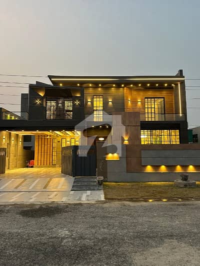 20 Marla Ultra Modern Brand New Mode For Sale In Wapda Town House Number (E1) Block 20 Marla Ultra Modern Brand New Mode For Sale In Wapda Town House Number (E1) Block