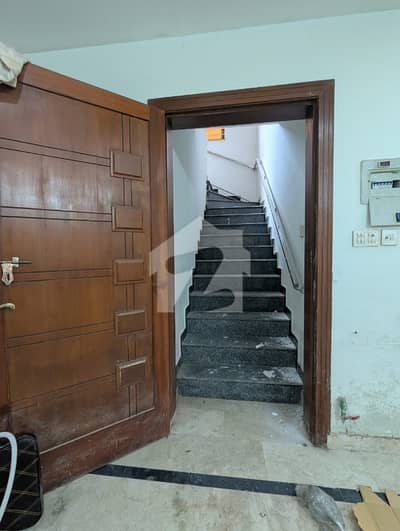 سوان گارڈن اسلام آباد میں 7 کمروں کا 16 مرلہ مکان 2.25 لاکھ میں کرایہ پر دستیاب ہے۔ سوان گارڈن اسلام آباد میں 7 کمروں کا 16 مرلہ مکان 2.25 لاکھ میں کرایہ پر دستیاب ہے۔