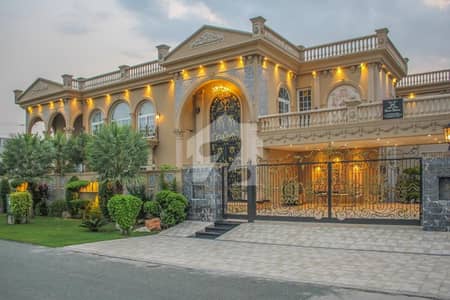 DHA Phase 5- 1 Kanal House Only 600Lac Very Hot Location And DHA Phase 5- 1 Kanal House Only 600Lac Very Hot Location And