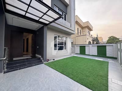 1 Kanal Owner Built House Near To Central Park