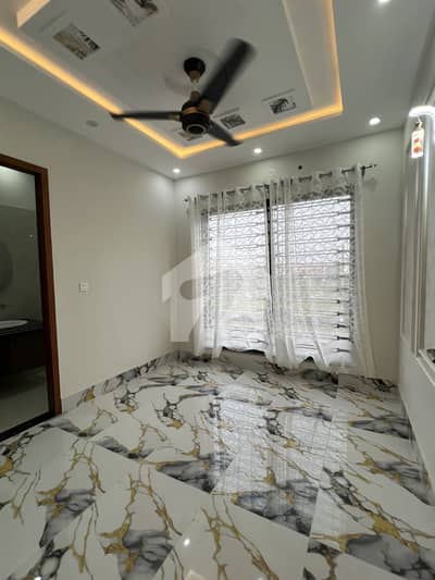 6.7 Marla House For Sale In Central Park Housing Society Lahore