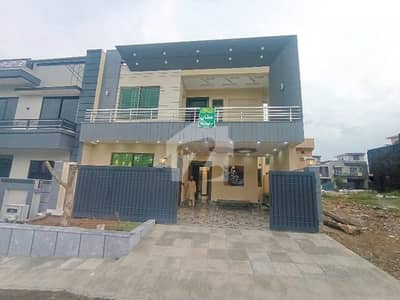 BRAND NEW DOUBLE STOREY HOUSE FOR SALE