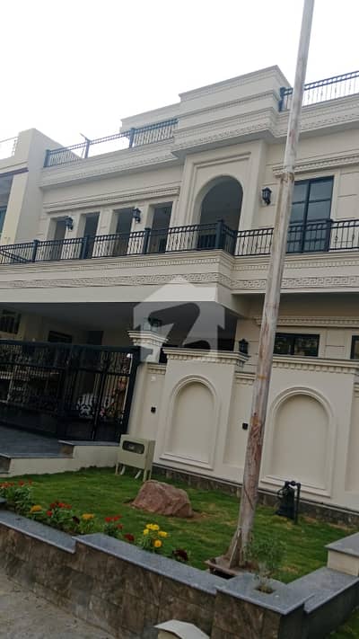 G-13 Islamabad 40x80 Brand New Stylish House for Sale