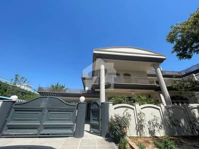F 11/1 500 Sy Full House For Rent