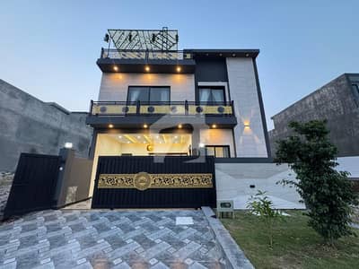 7 Marla Spacious House Is Available In MPCHS - Multi Gardens For sale