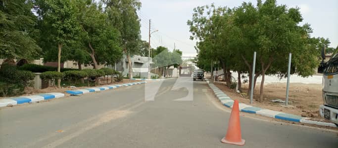WEST OPEN, PLOT ALIGARH SOCIETY SECTOR 9A/2, SCHEME 33, KARACHI WEST OPEN, PLOT ALIGARH SOCIETY SECTOR 9A/2, SCHEME 33, KARACHI