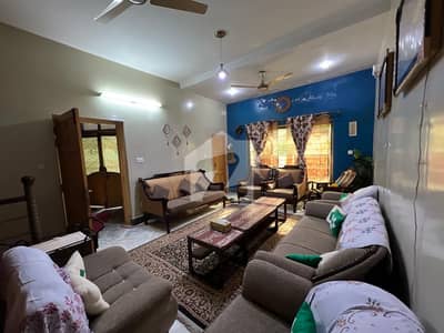 10 Marla house for sale in hayatabad phase 6