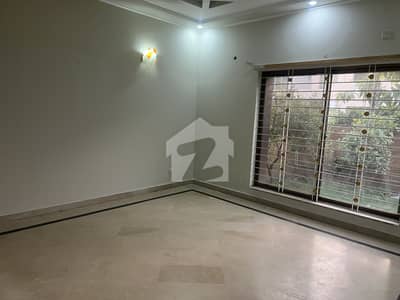 Sky villas airport road House for sale 4 bedroom