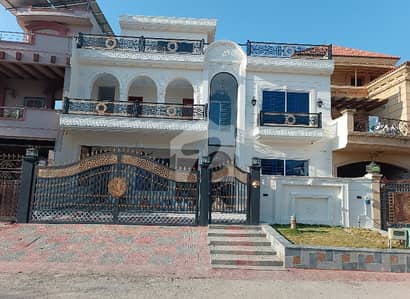 Luxury 40*80 Park-Facing House For Sale G-13/3 (Prime Location, 70-Ft Road, Luxury 40*80 Park-Facing House For Sale G-13/3 (Prime Location, 70-Ft Road,