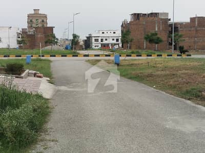 ممتاز سٹی - چناب بلاک ممتاز سٹی,اسلام آباد میں 5 کمروں کا 7 مرلہ مکان 3.4 کروڑ میں برائے فروخت۔ ممتاز سٹی - چناب بلاک ممتاز سٹی,اسلام آباد میں 5 کمروں کا 7 مرلہ مکان 3.4 کروڑ میں برائے فروخت۔