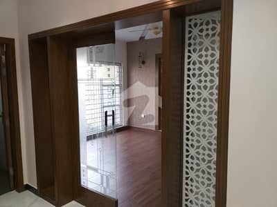 10 Marla slightly used Designers House For Sale In Central Park Housing Scheme Lahore