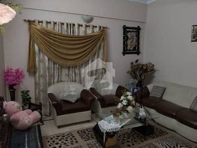 Triple Story 330 Sy House For Sale Block J 9 Bed Drawing Tv Lounge American Kitchen