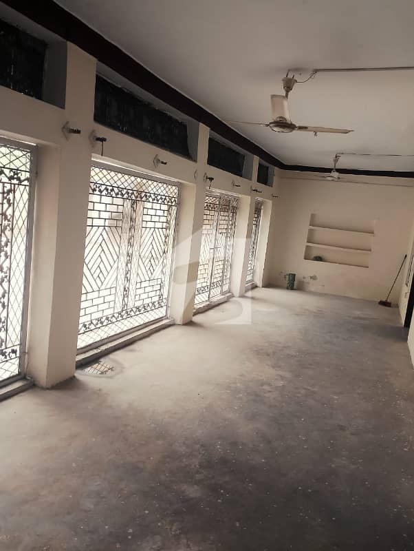 Massive 10 Marla House on Huge Plot - Only 70 Lakhs! | Tarlai Kalan, Islamabad Massive 10 Marla House on Huge Plot - Only 70 Lakhs! | Tarlai Kalan, Islamabad