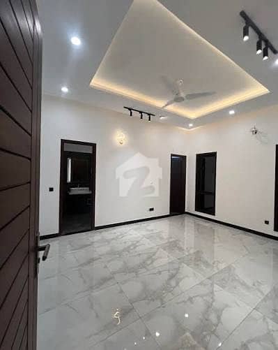 فیڈرل بی ایریا ۔ بلاک 13 فیڈرل بی ایریا,کراچی میں 4 کمروں کا 1 کنال زیریں پورشن 2.45 لاکھ میں کرایہ پر دستیاب ہے۔ فیڈرل بی ایریا ۔ بلاک 13 فیڈرل بی ایریا,کراچی میں 4 کمروں کا 1 کنال زیریں پورشن 2.45 لاکھ میں کرایہ پر دستیاب ہے۔