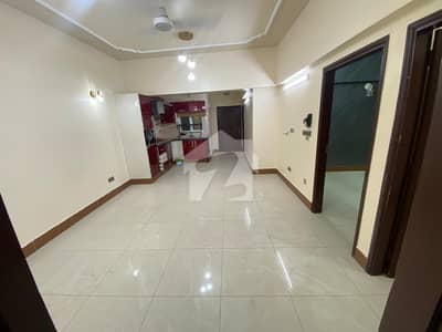3 Bed DD Flat In High Rise