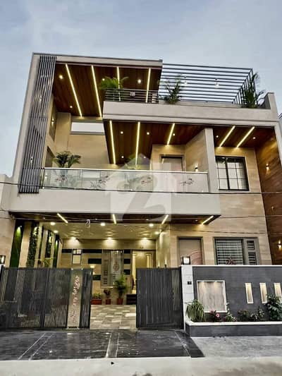 Ideally Located Prime Location House Of 600 Square Yards Is Available For Sale In KDA Scheme 1 Ideally Located Prime Location House Of 600 Square Yards Is Available For Sale In KDA Scheme 1