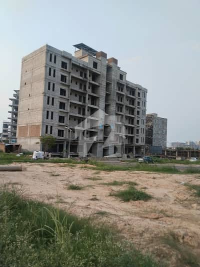 10 Marla Plots Solid Area Prime Location Near Masjid Near Commercial Near School Near Park