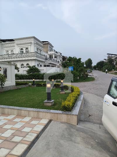 50x90 BRAND NEW LUXURY CORNER HOUSE FOR SALE G-13/2,