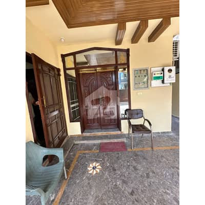 10 Marla House Available For Sale In Park View City Lahore