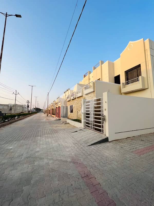 120SQYD VILLA FOR SALE 120SQYD VILLA FOR SALE