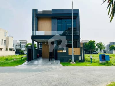 5 Malra Luxury Brand New House For Sale In Bahria Town Lahore 5 Malra Luxury Brand New House For Sale In Bahria Town Lahore