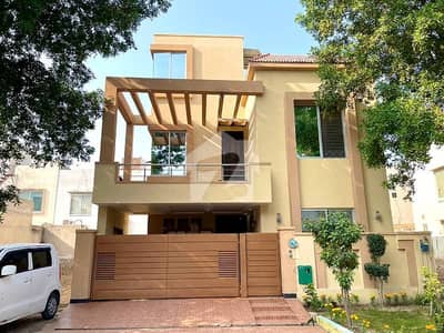 Vip 08 Marla Luxury Non Furnished House Available For Rent In Bahria Town Lahore