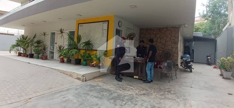 A Prime Location Bungalow Of 950 Square Yards In Shahra-E-Faisal A Prime Location Bungalow Of 950 Square Yards In Shahra-E-Faisal