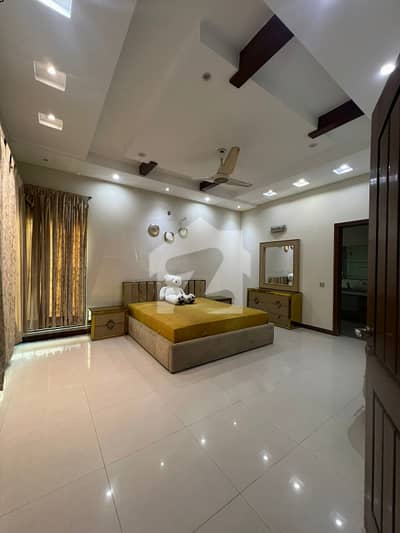 1 KANAL ELEGANT AND FULLY MAINTAINED SUPER HOT LOCATED BUNGALOW'S UPPER PORTION IS AVAILABLE IN THE BEST BLOCK OF DHA LAHORE.