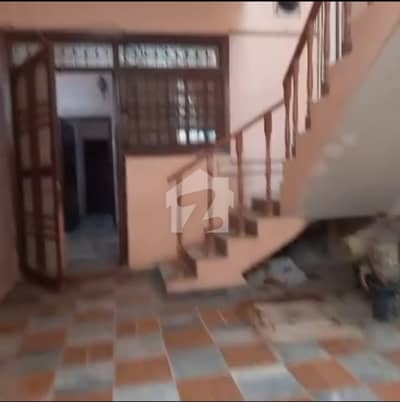 گلشنِ اقبال - بلاک 6 گلشنِ اقبال,گلشنِ اقبال ٹاؤن,کراچی میں 6 کمروں کا 5 مرلہ مکان 3.9 کروڑ میں برائے فروخت۔ گلشنِ اقبال - بلاک 6 گلشنِ اقبال,گلشنِ اقبال ٹاؤن,کراچی میں 6 کمروں کا 5 مرلہ مکان 3.9 کروڑ میں برائے فروخت۔