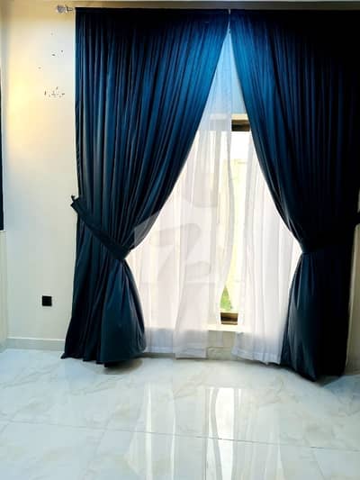 3Bed DDL 125sq Yd Villa FOR SALE At ALI BLOCK All Amenities Nearby Including MOSQUE, General Store & Parks