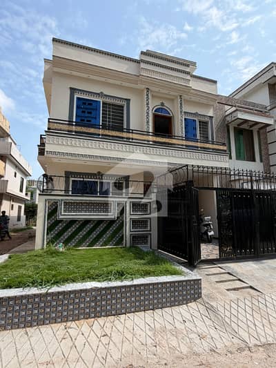 4 marla corner Brandnew house available for sale in G-13/1 Islamabad