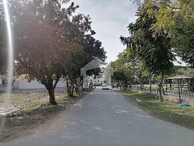 Get Your Dream Residential Plot In Sui Gas Society Phase 1 - Block E Lahore
