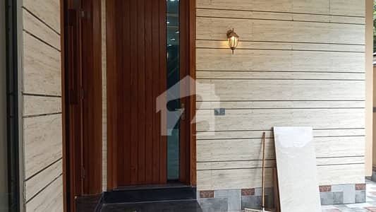 Get This Amazing Prime Location 7 Marla House Available In Eden Valley
