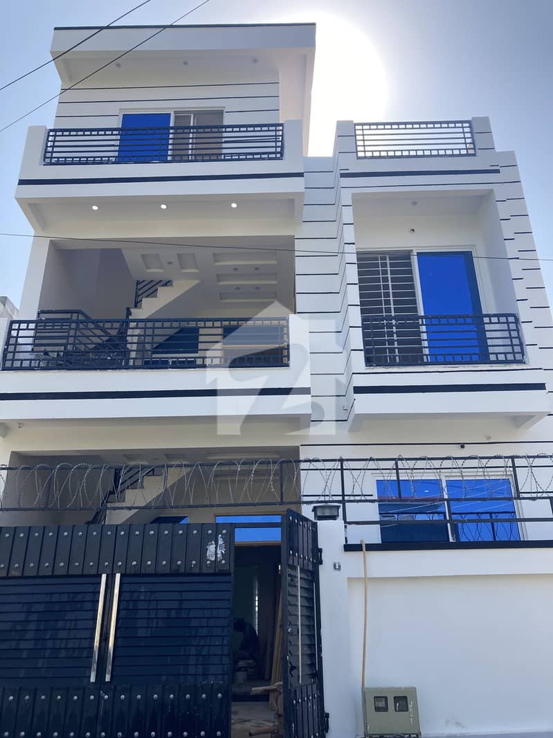 Family Upper Portion For Rent Family Upper Portion For Rent