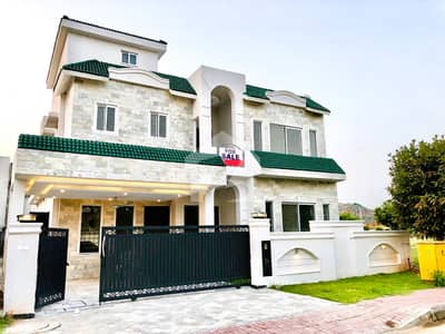10-Marla Spainish House For Sale at Hot Location Near Dolmen Mall 10-Marla Spainish House For Sale at Hot Location Near Dolmen Mall