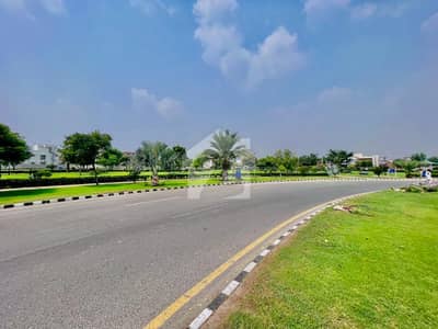 لیک سٹی ۔ سیکٹر ایم-3 ایکسٹینشن 1 لیک سٹی,رائیونڈ روڈ,لاہور میں 10 مرلہ رہائشی پلاٹ 2.45 کروڑ میں برائے فروخت۔ لیک سٹی ۔ سیکٹر ایم-3 ایکسٹینشن 1 لیک سٹی,رائیونڈ روڈ,لاہور میں 10 مرلہ رہائشی پلاٹ 2.45 کروڑ میں برائے فروخت۔